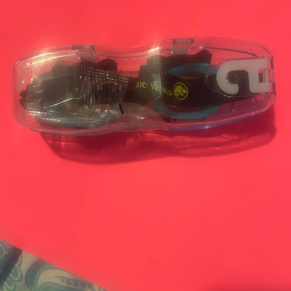 Jurassic World‎ Swim Goggles